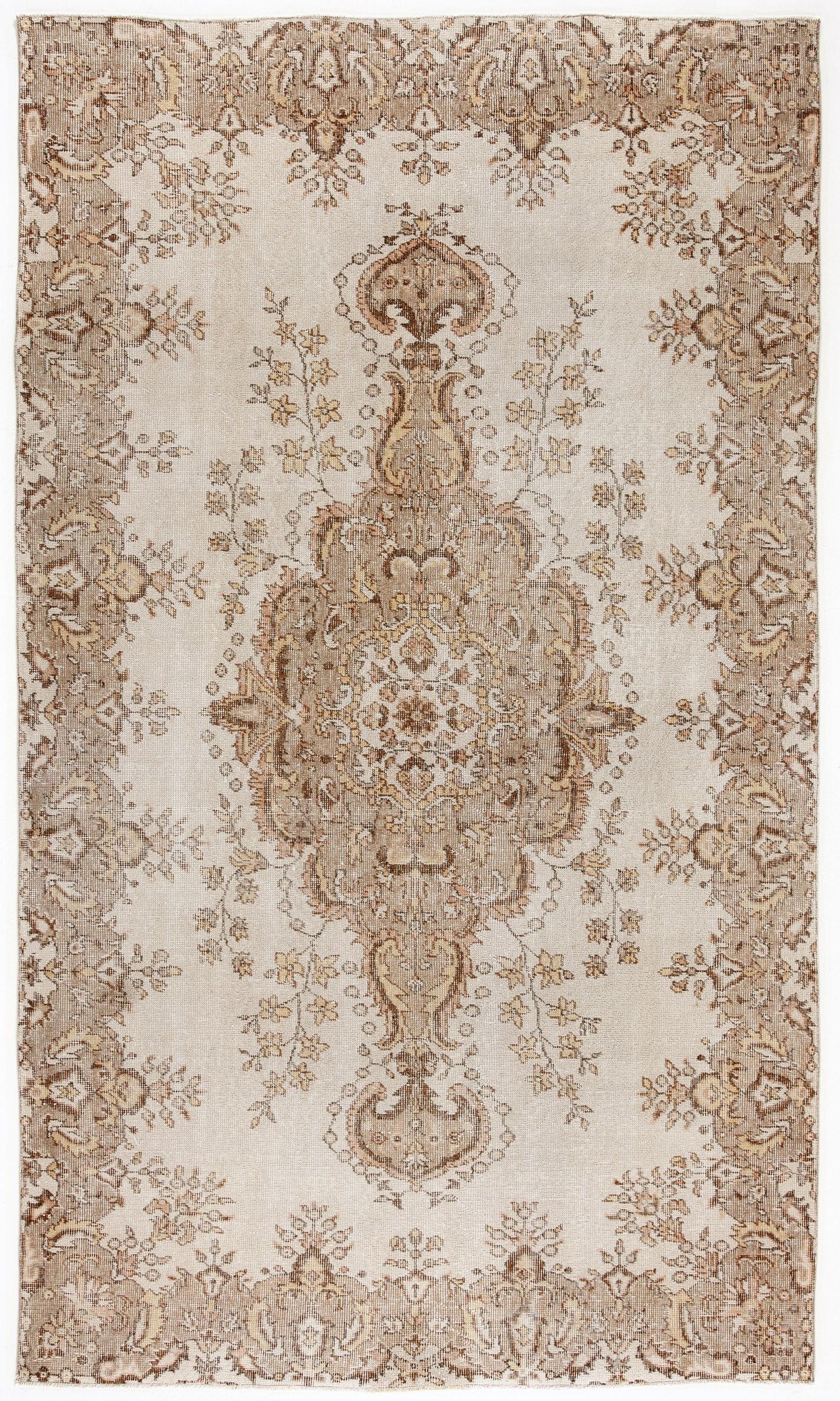 Thuor - Vintage Medallion Rug - 5'3 X 9'1