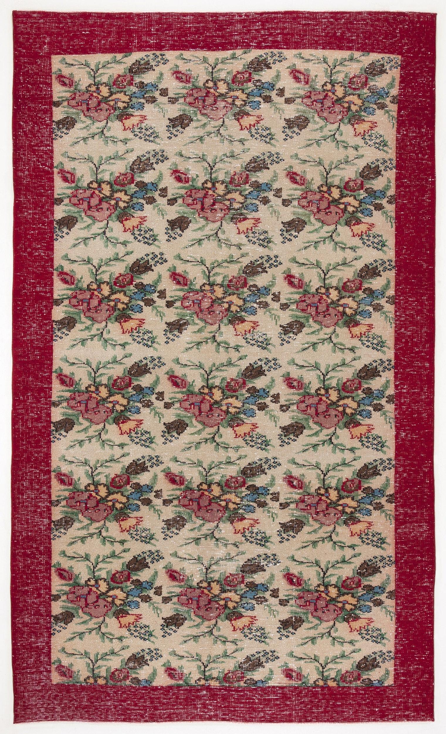 Lekail - Vintage Floral Rug - 5'9 X 10'0