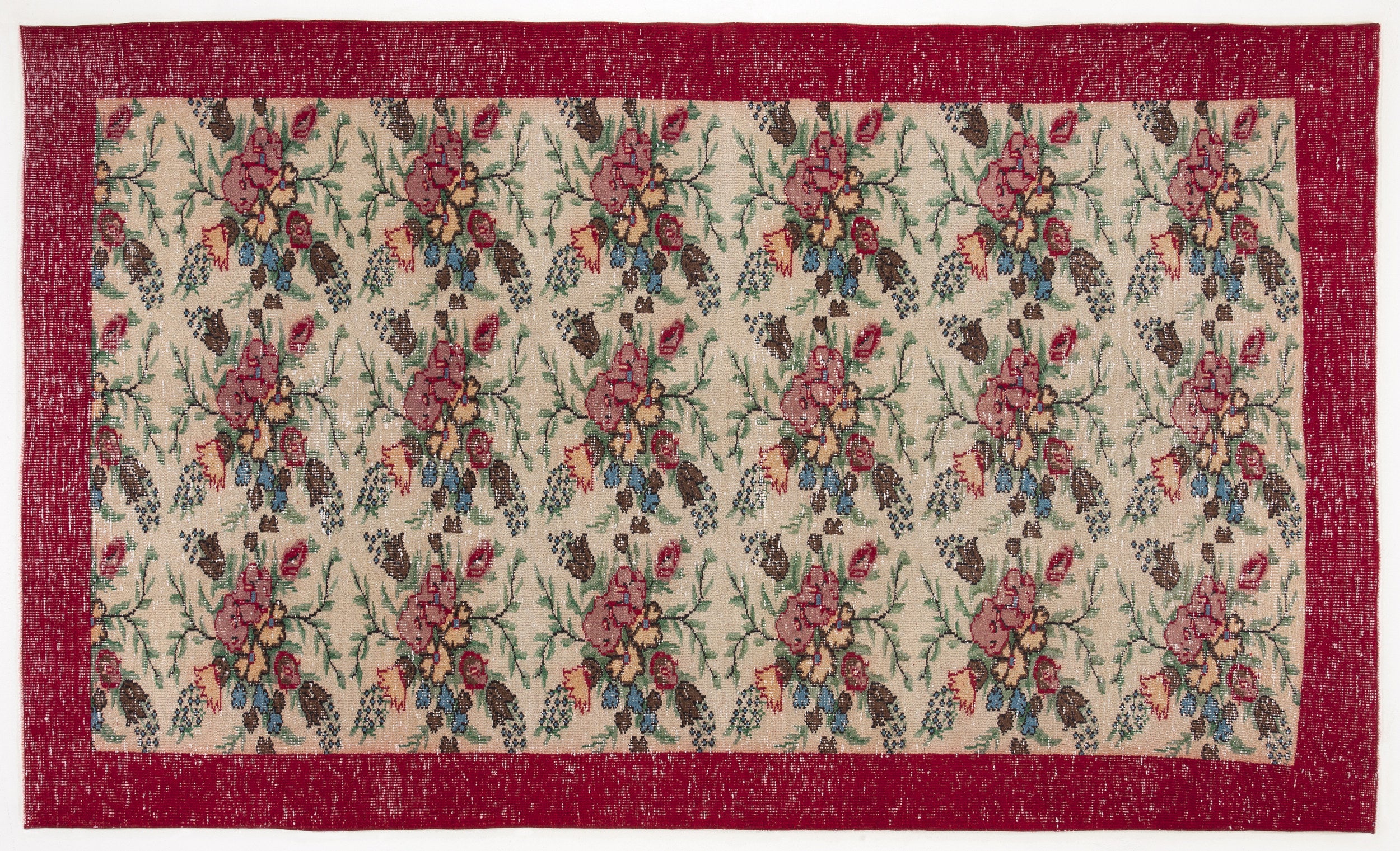 Lekail - Vintage Floral Rug - 5'9 X 10'0