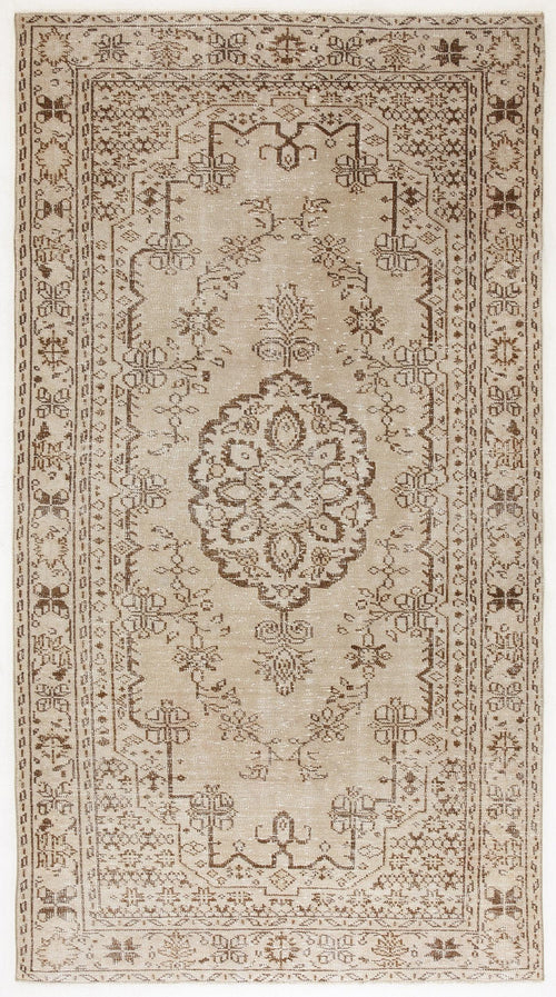 Load image 1 in gallery view. Kekera - Vintage Medallion Rug - 5'0 X 9'2