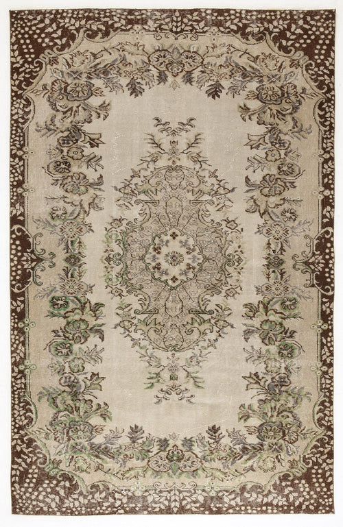 Load image 1 in gallery view. Temaos - Vintage Medallion Rug - 5'5 X 8'9