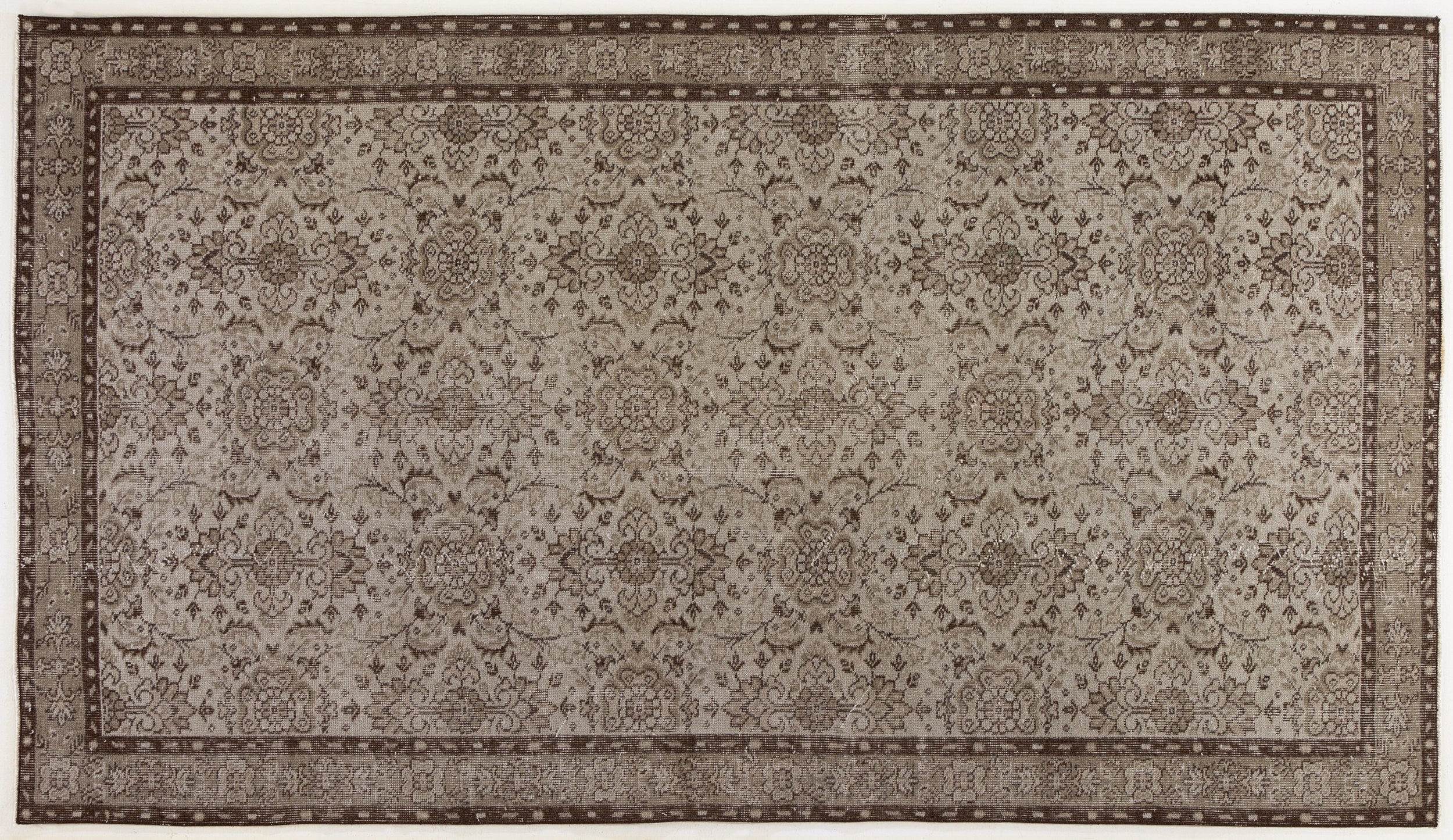 Brean - Vintage Floral Rug - 5'0 X 8'11