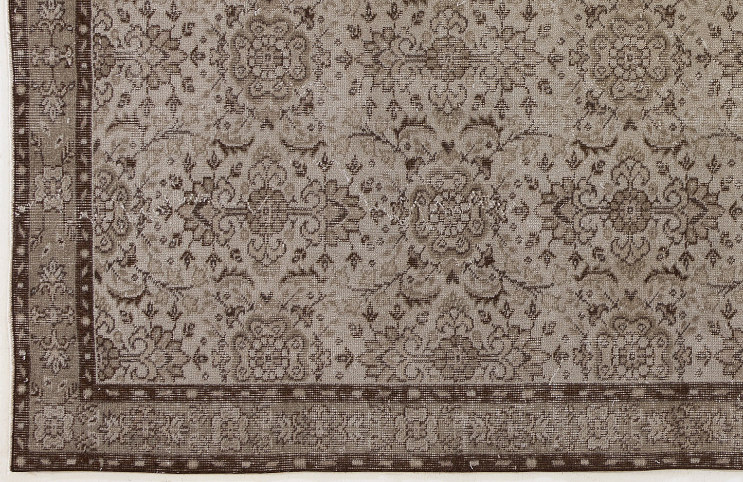 Brean - Vintage Floral Rug - 5'0 X 8'11