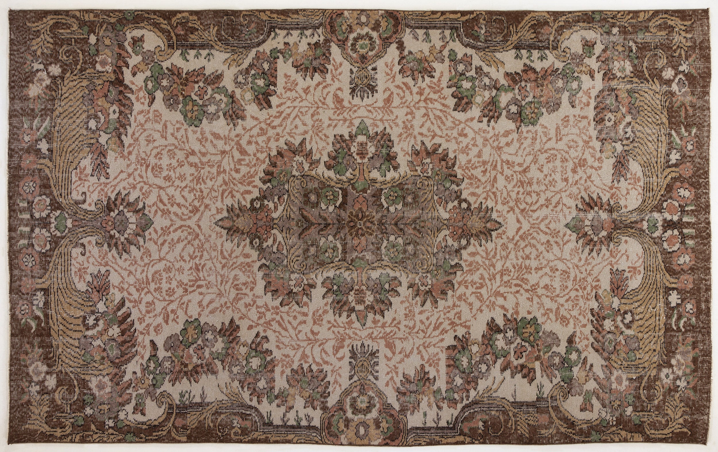 Sitean - Vintage Medallion Rug - 6'0 X 9'8
