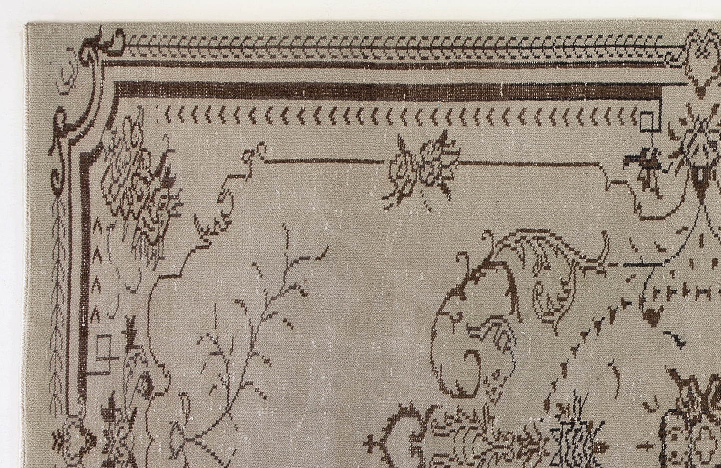 Diala - Vintage Medallion Rug - 5'7 X 9'0