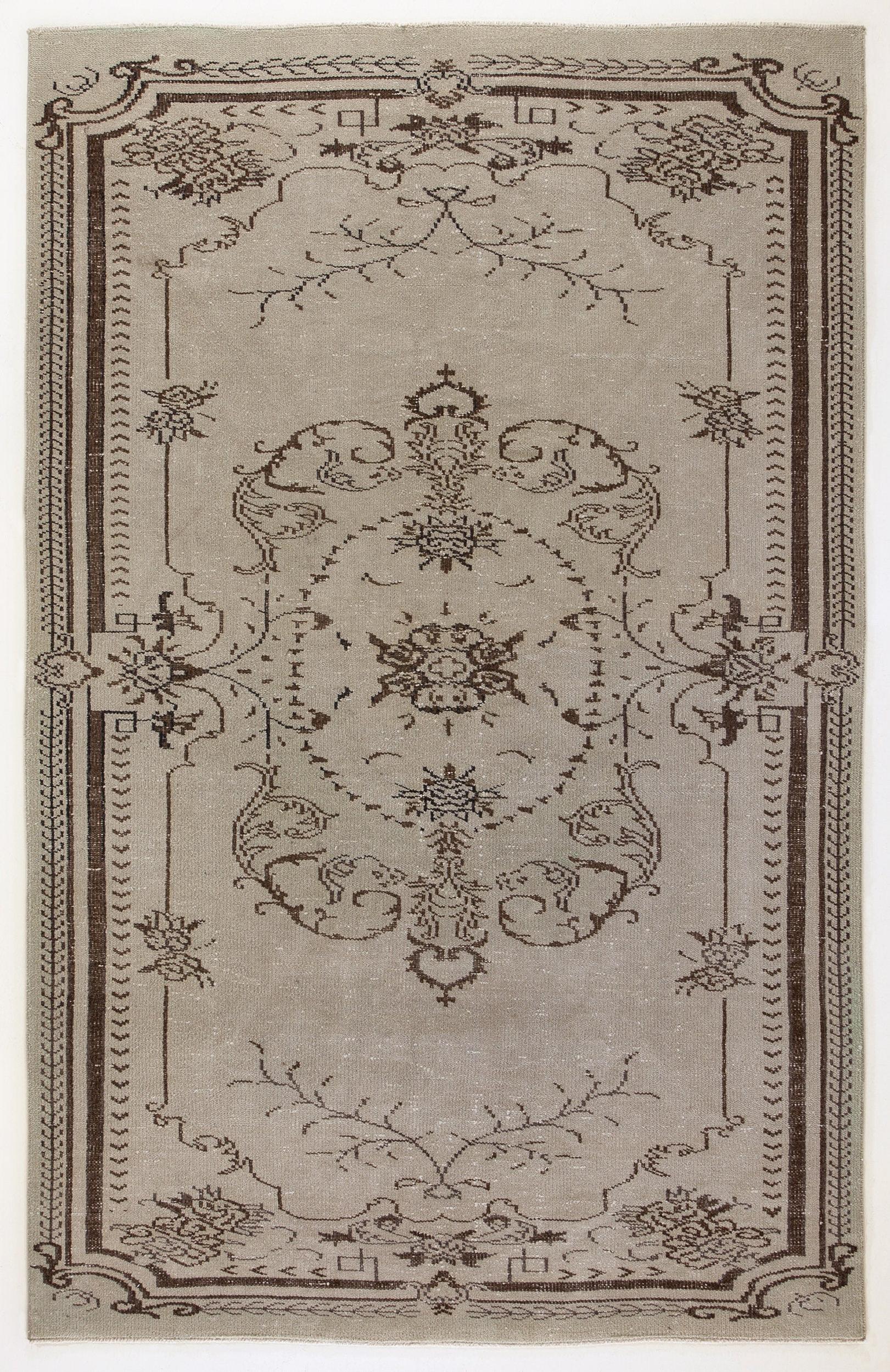 Diala - Vintage Medallion Rug - 5'7 X 9'0