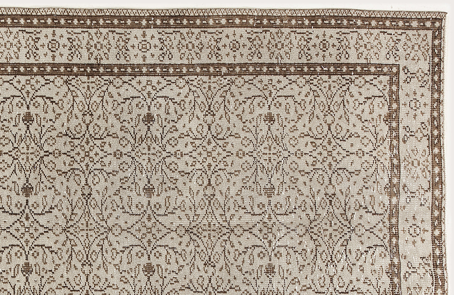 Shuis - Vintage Floral Rug - 4'11 X 9'0