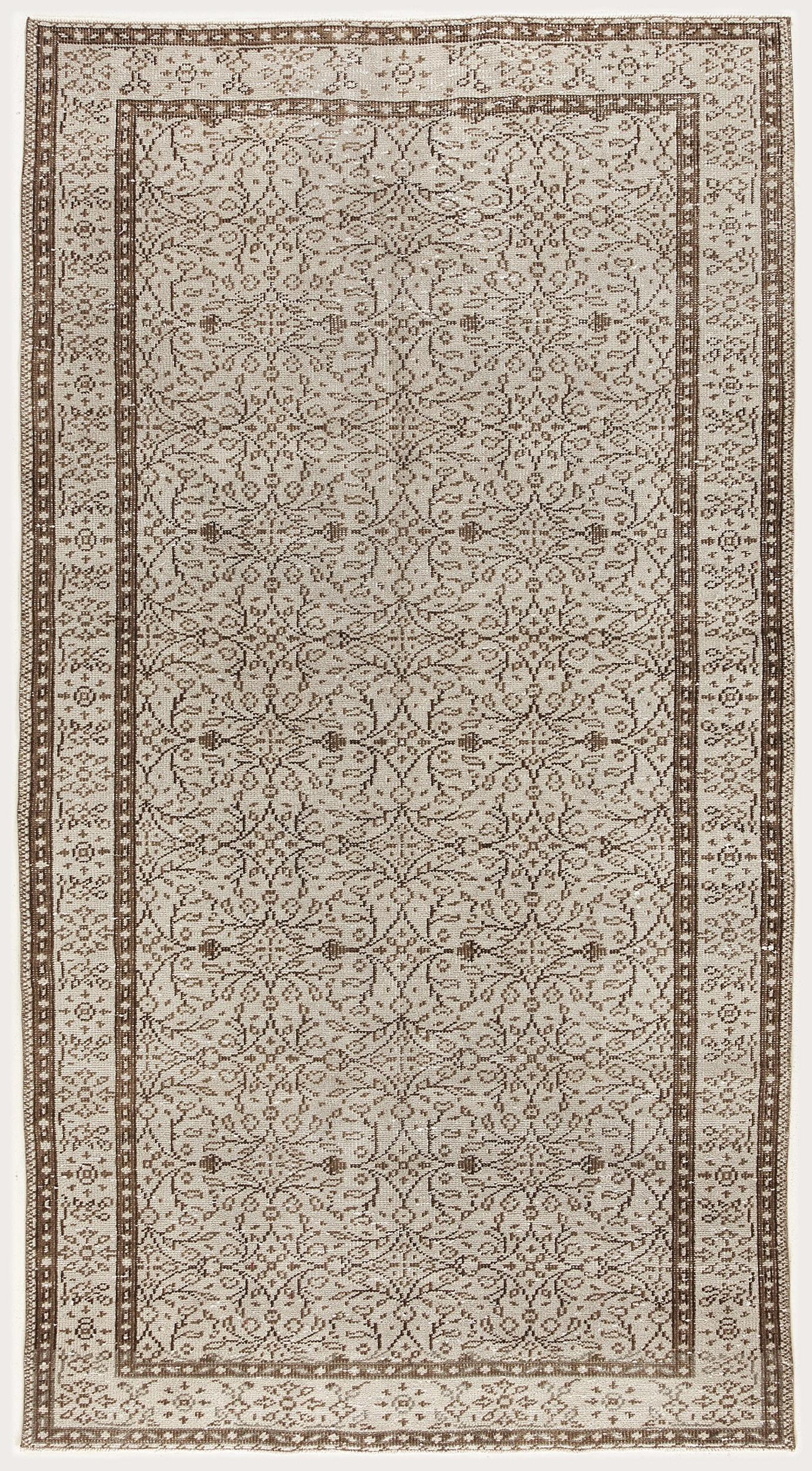 Shuis - Vintage Floral Rug - 4'11 X 9'0