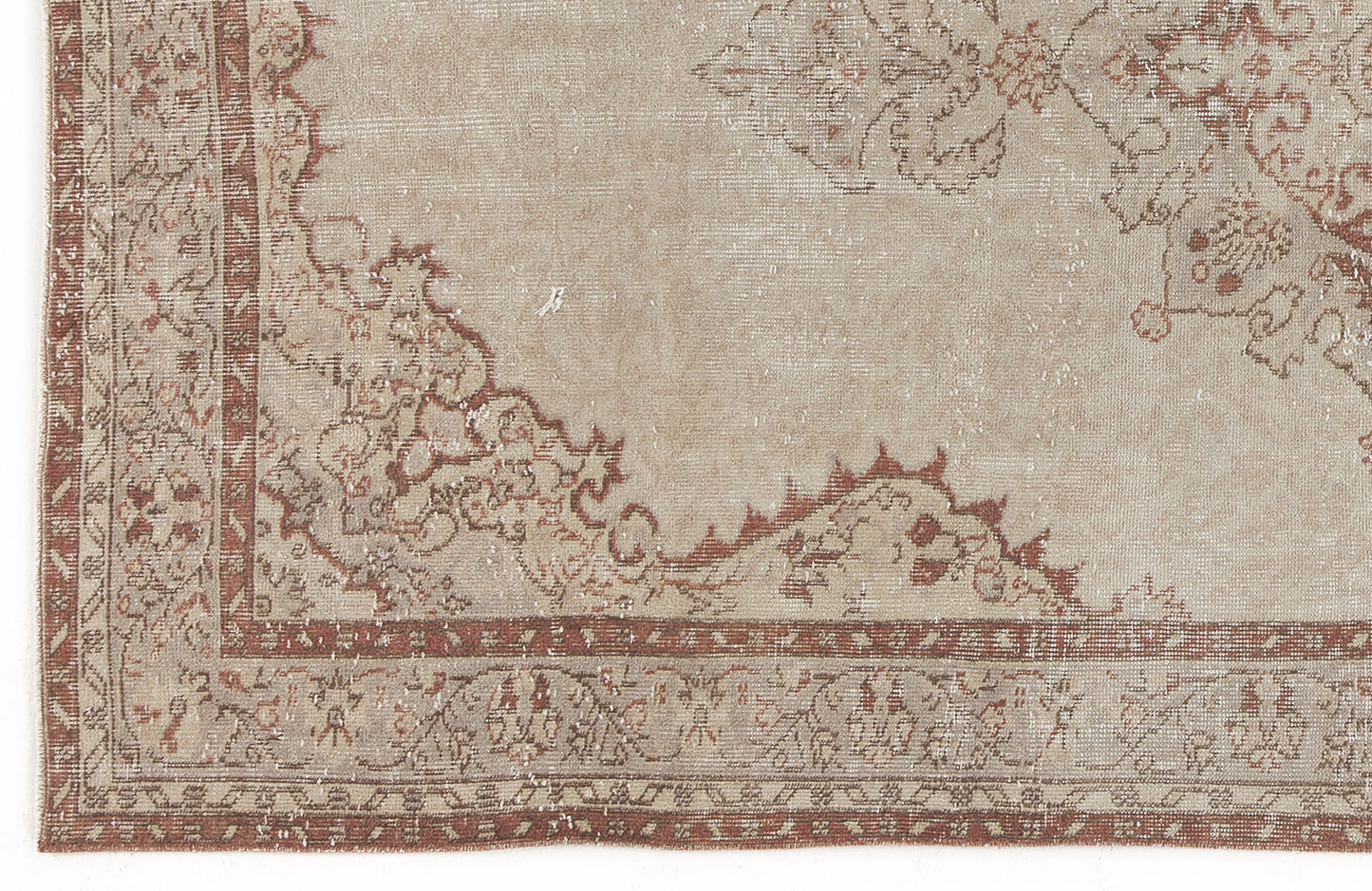 Flara - Vintage Medallion Rug - 5'5 X 8'11