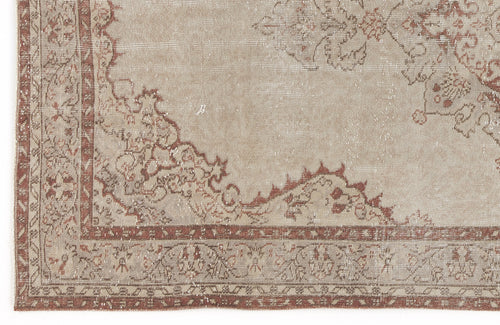 Load image 1 in gallery view. Flara - Vintage Medallion Rug - 5'5 X 8'11