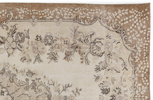 Load image 1 in gallery view. Bluhesa - Vintage Medallion Rug - 6'1 X 9'10