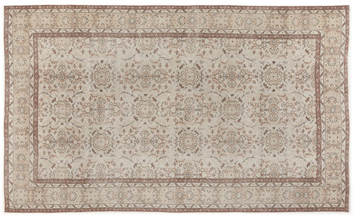 Load image 1 in gallery view. Freguen - Vintage Floral Rug - 5'8 X 9'5