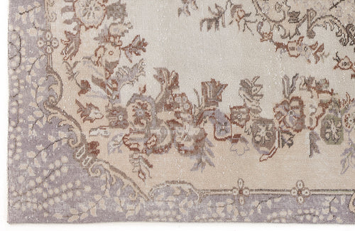 Load image 1 in gallery view. Thoazaor - Vintage Medallion Rug - 5'7 X 9'5
