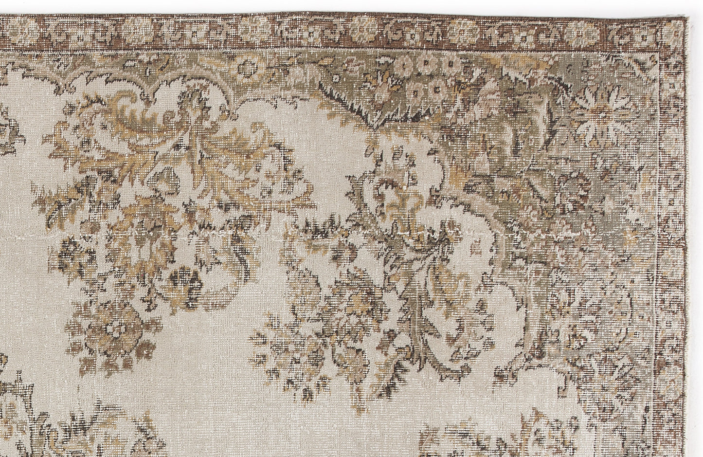 Mubiel - Vintage Medallion Rug - 6'5 X 9'7