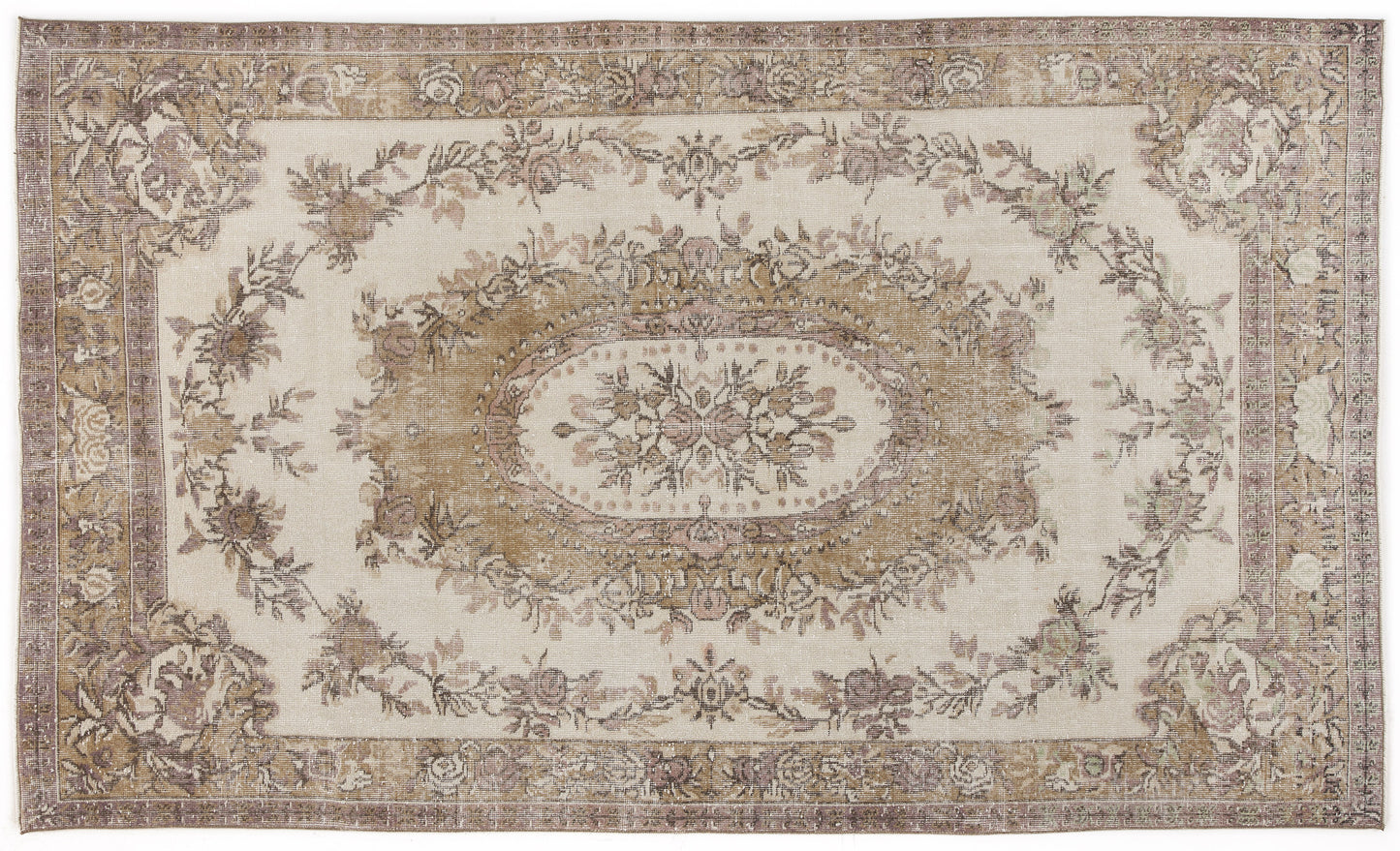 Sakeix - Vintage Medallion Rug - 5'10 X 9'9