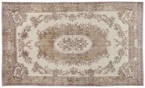 Load image 1 in gallery view. Sakeix - Vintage Medallion Rug - 5'10 X 9'9