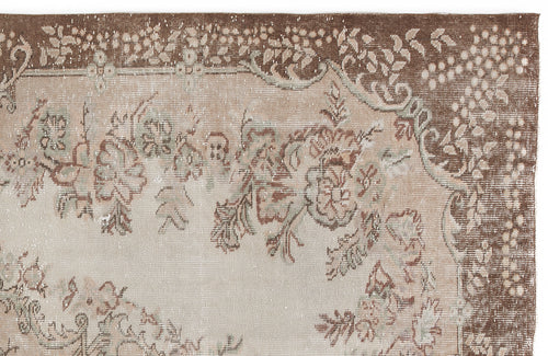 Load image 1 in gallery view. Visuva - Vintage Medallion Rug - 6'2 X 9'5
