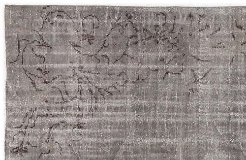 Bild 1 in Galerieansicht laden. Rorosa - Vintage Distressed Rug - 5'8 X 10'0