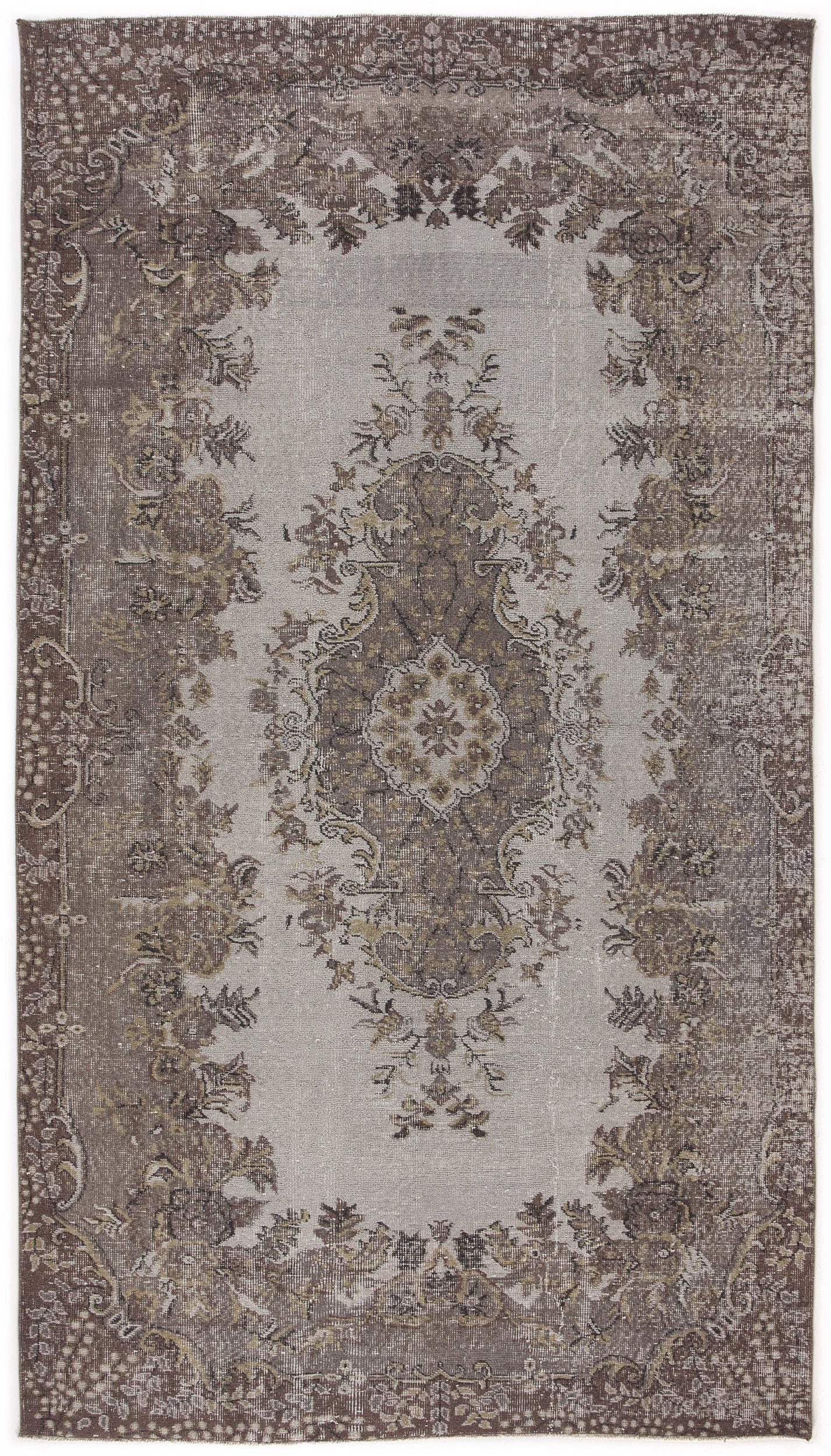 Zeudira - Vintage Medallion Rug - 5'4 X 9'7