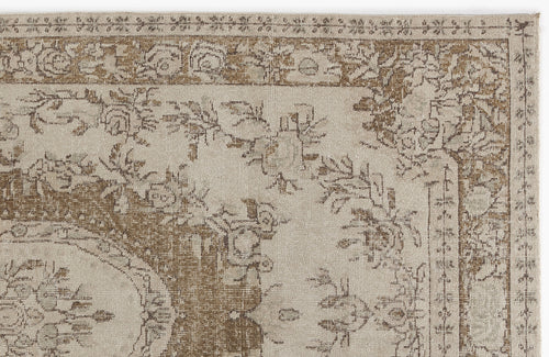 Load image 1 in gallery view. Thetaix - Vintage Medallion Rug - 6'1 X 9'3