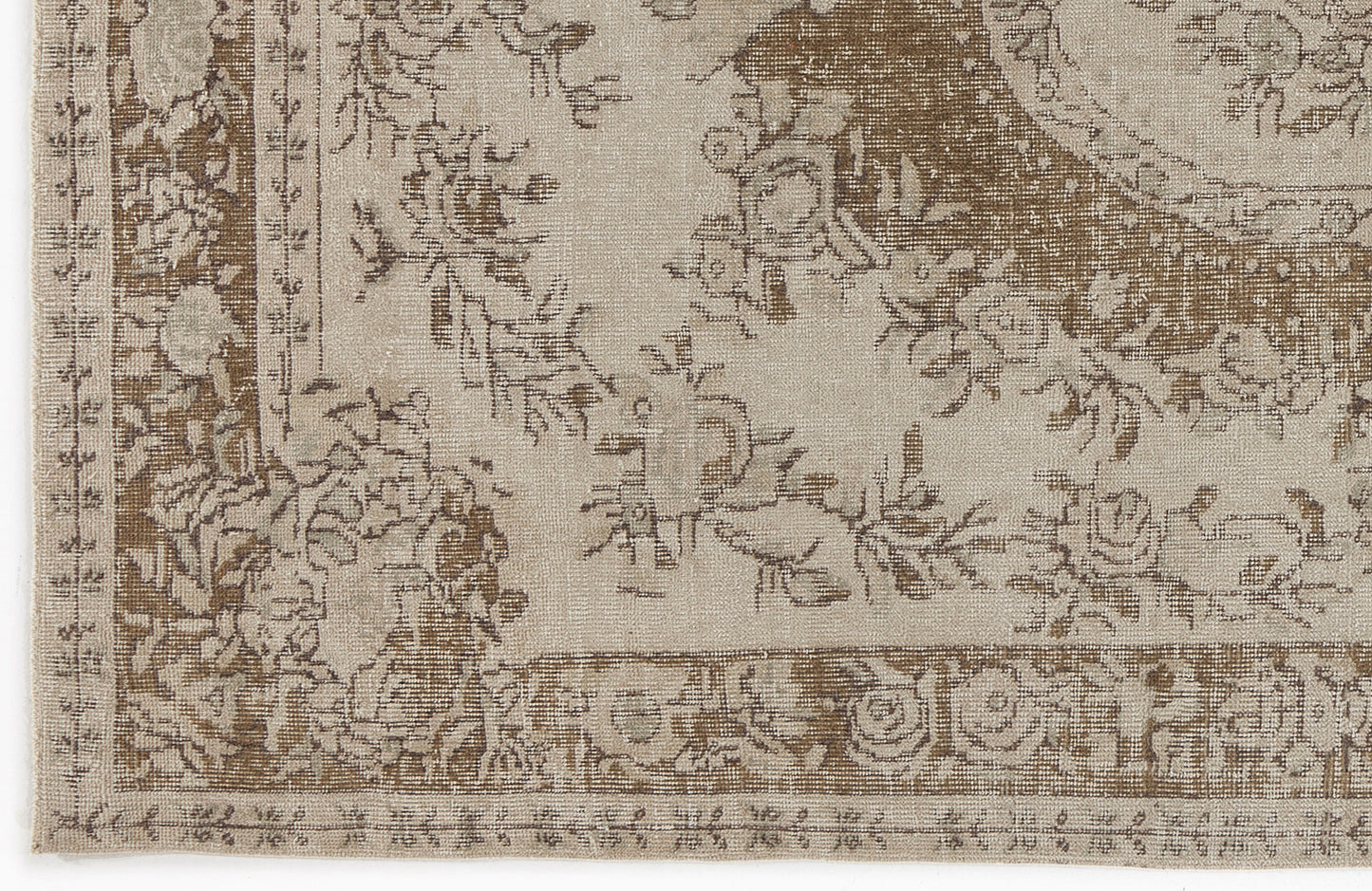 Thetaix - Vintage Medallion Rug - 6'1 X 9'3