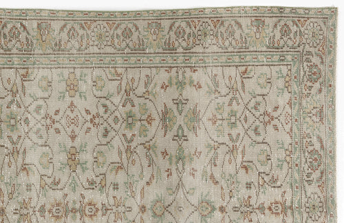 Load image 1 in gallery view. Gahida - Vintage Floral Rug - 5'1 X 9'1
