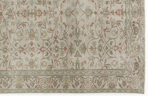 Load image 1 in gallery view. Gahida - Vintage Floral Rug - 5'1 X 9'1