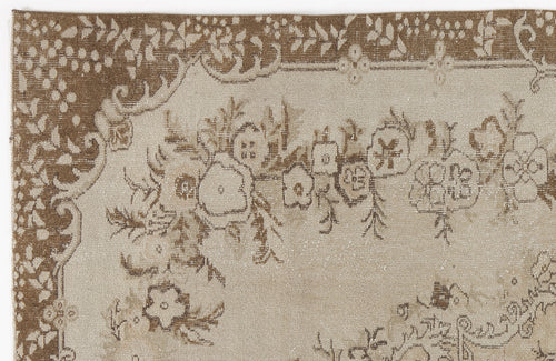 Load image 1 in gallery view. Kegena - Vintage Medallion Rug - 6'1 X 9'1