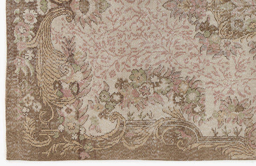 Load image 1 in gallery view. Veane - Vintage Medallion Rug - 5'9 X 10'3