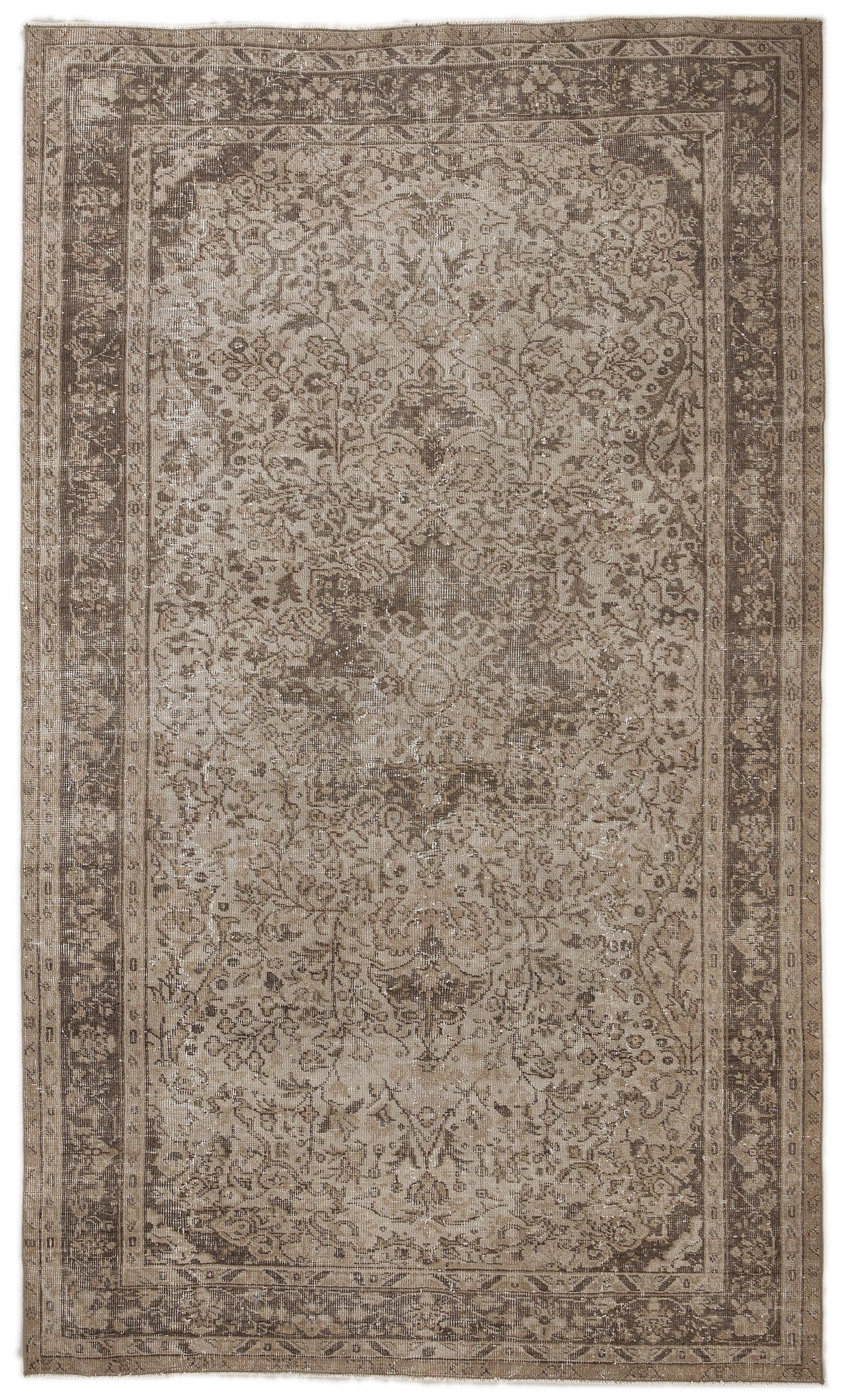 Cenala - Vintage Floral Rug - 5'3 X 10'6