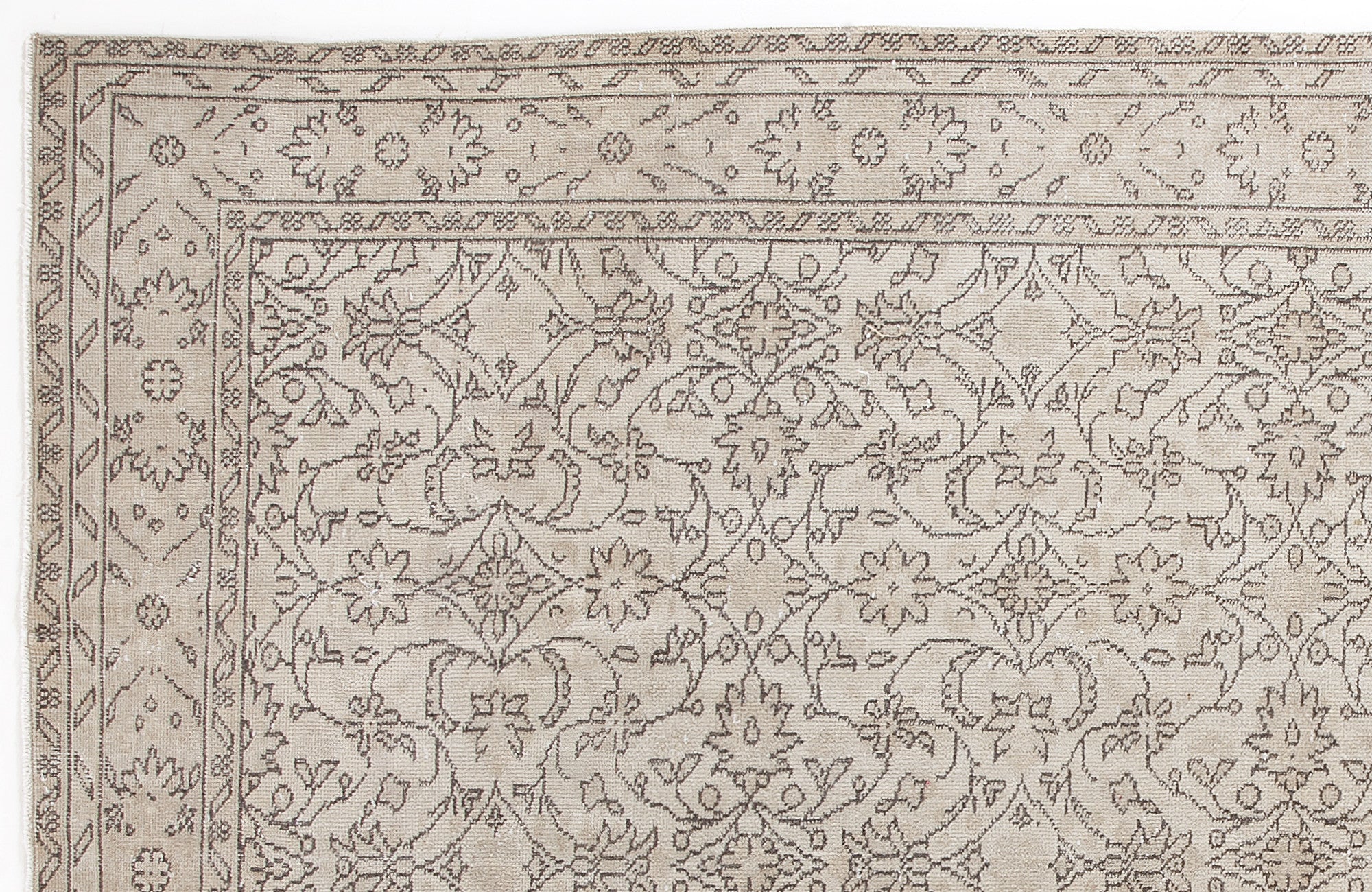 Grihala - Vintage Floral Rug - 6'1 X 9'3