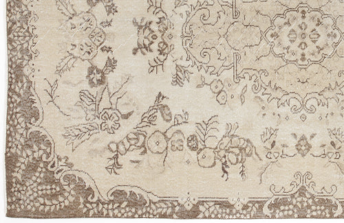 Load image 1 in gallery view. Gozisa - Vintage Medallion Rug - 5'7 X 8'10