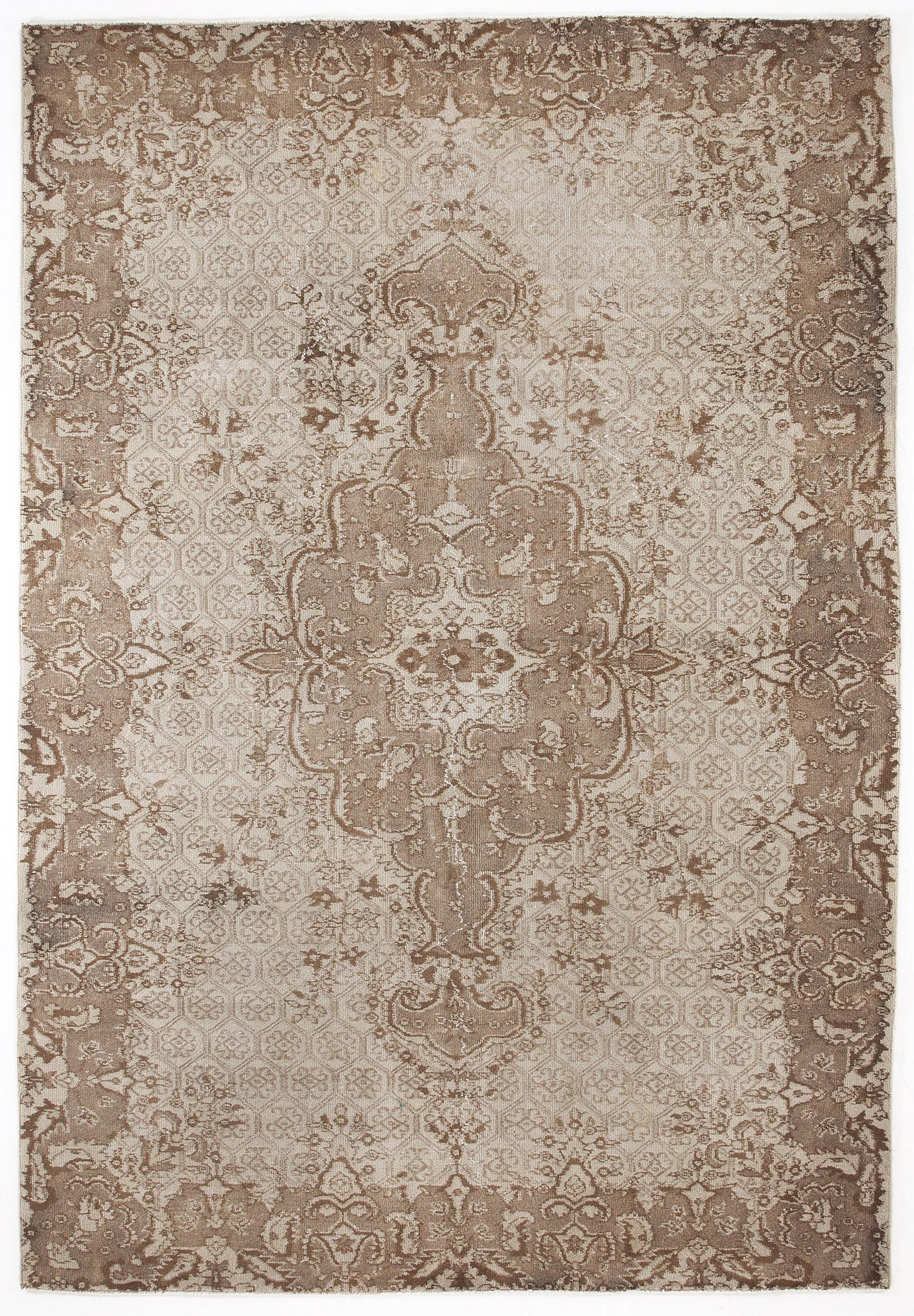 Tukuor - Vintage Medallion Rug - 6'6 X 9'8