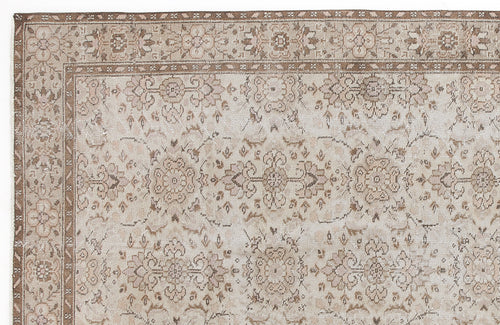 Load image 1 in gallery view. Leura - Vintage Floral Rug - 5'1 X 8'9
