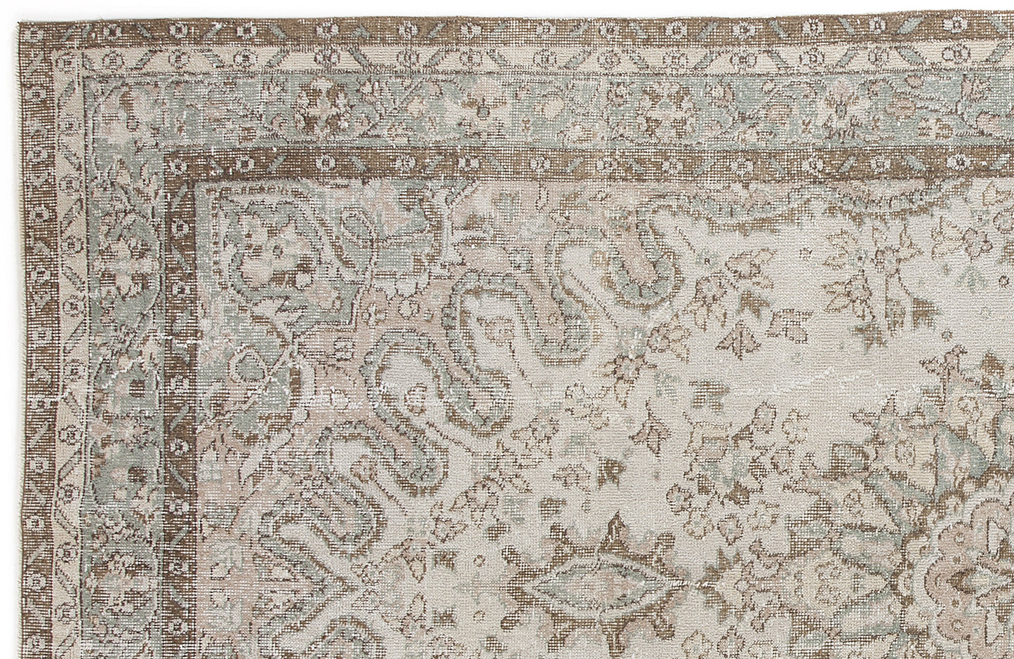 Cetaus - Vintage Medallion Rug - 5'8 X 10'4