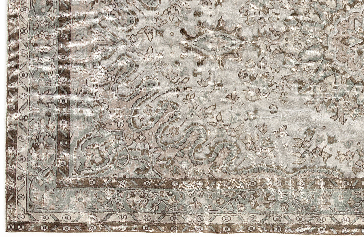 Cetaus - Vintage Medallion Rug - 5'8 X 10'4