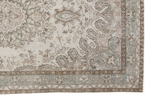 Load image 1 in gallery view. Cetaus - Vintage Medallion Rug - 5'8 X 10'4