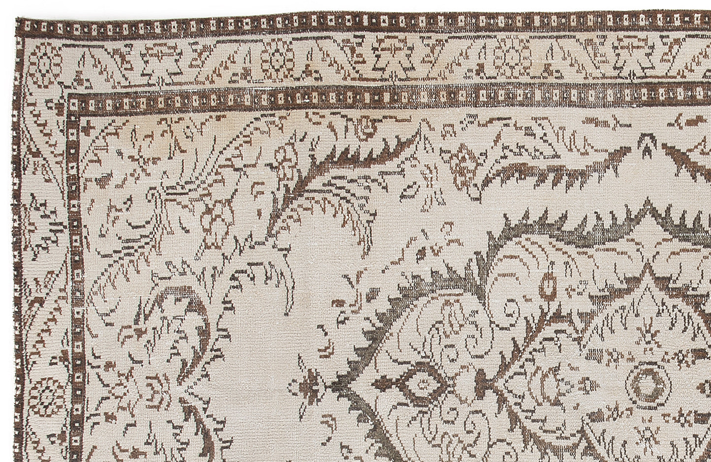 Neane - Vintage Medallion Rug - 5'7 X 9'4