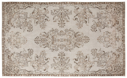 Load image 1 in gallery view. Sokola - Vintage Medallion Rug - 5'9 X 9'5