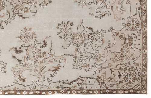 Load image 1 in gallery view. Sokola - Vintage Medallion Rug - 5'9 X 9'5