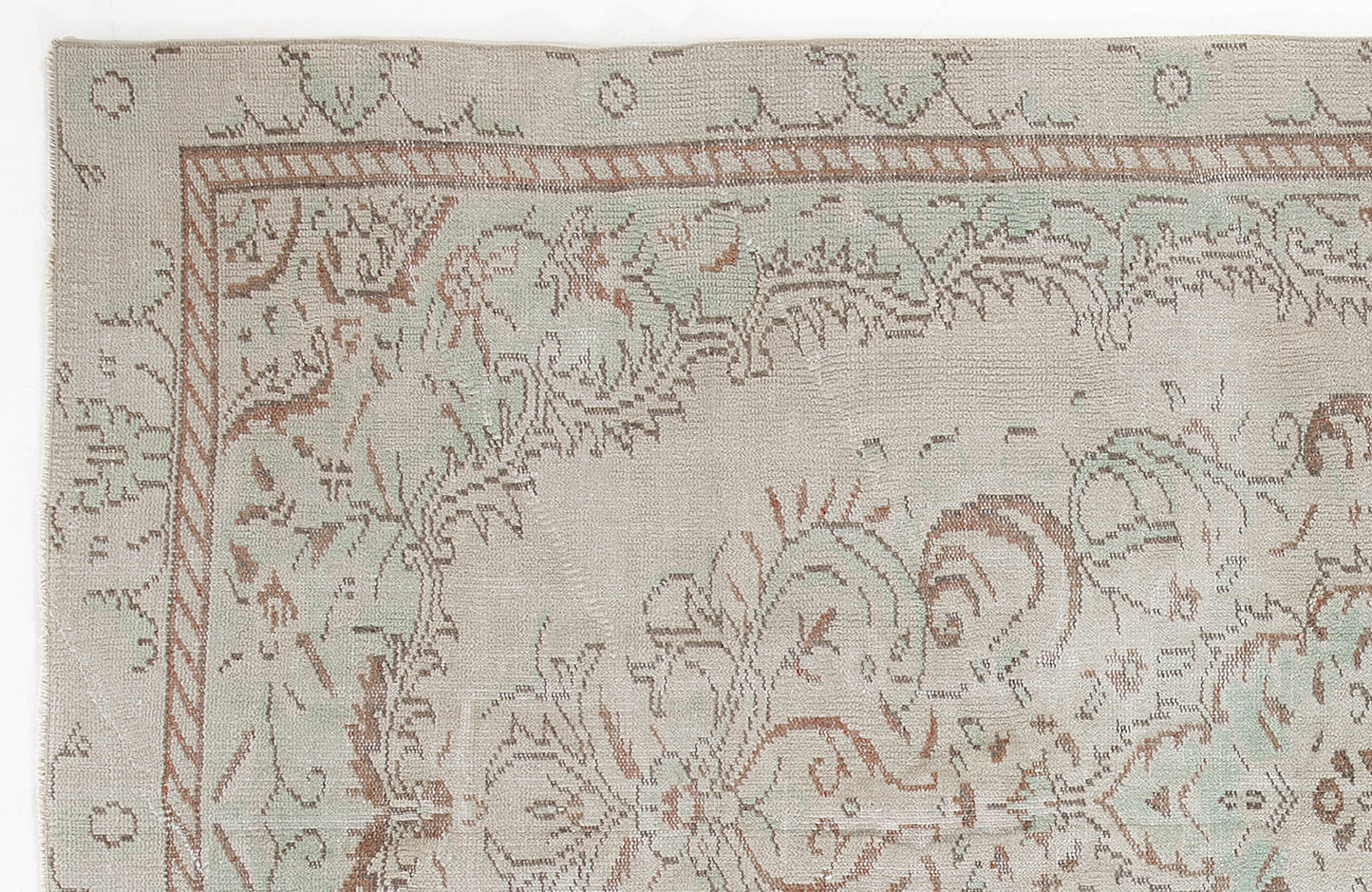 Diviis - Vintage Medallion Rug - 5'2 X 9'5