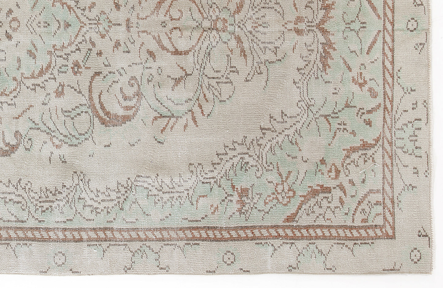 Diviis - Vintage Medallion Rug - 5'2 X 9'5