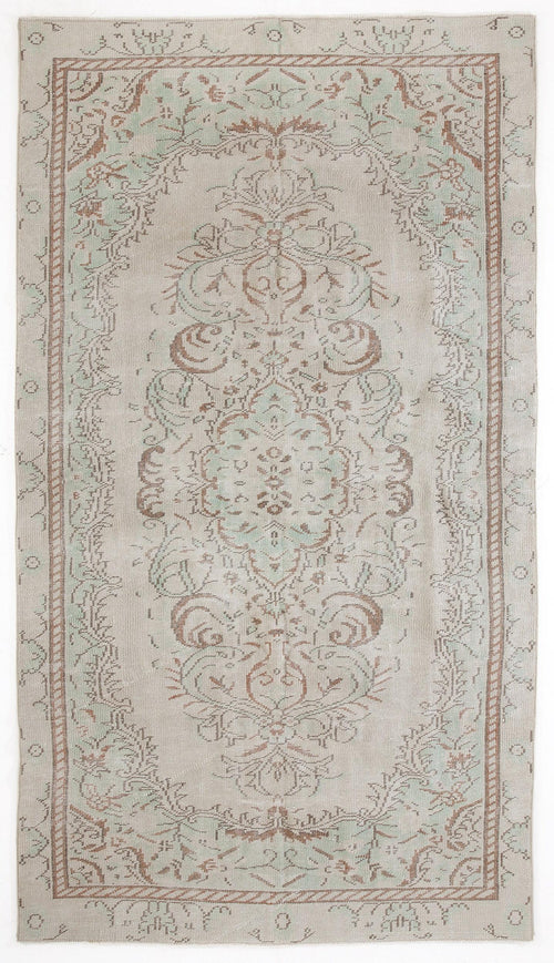 Load image 1 in gallery view. Diviis - Vintage Medallion Rug - 5'2 X 9'5