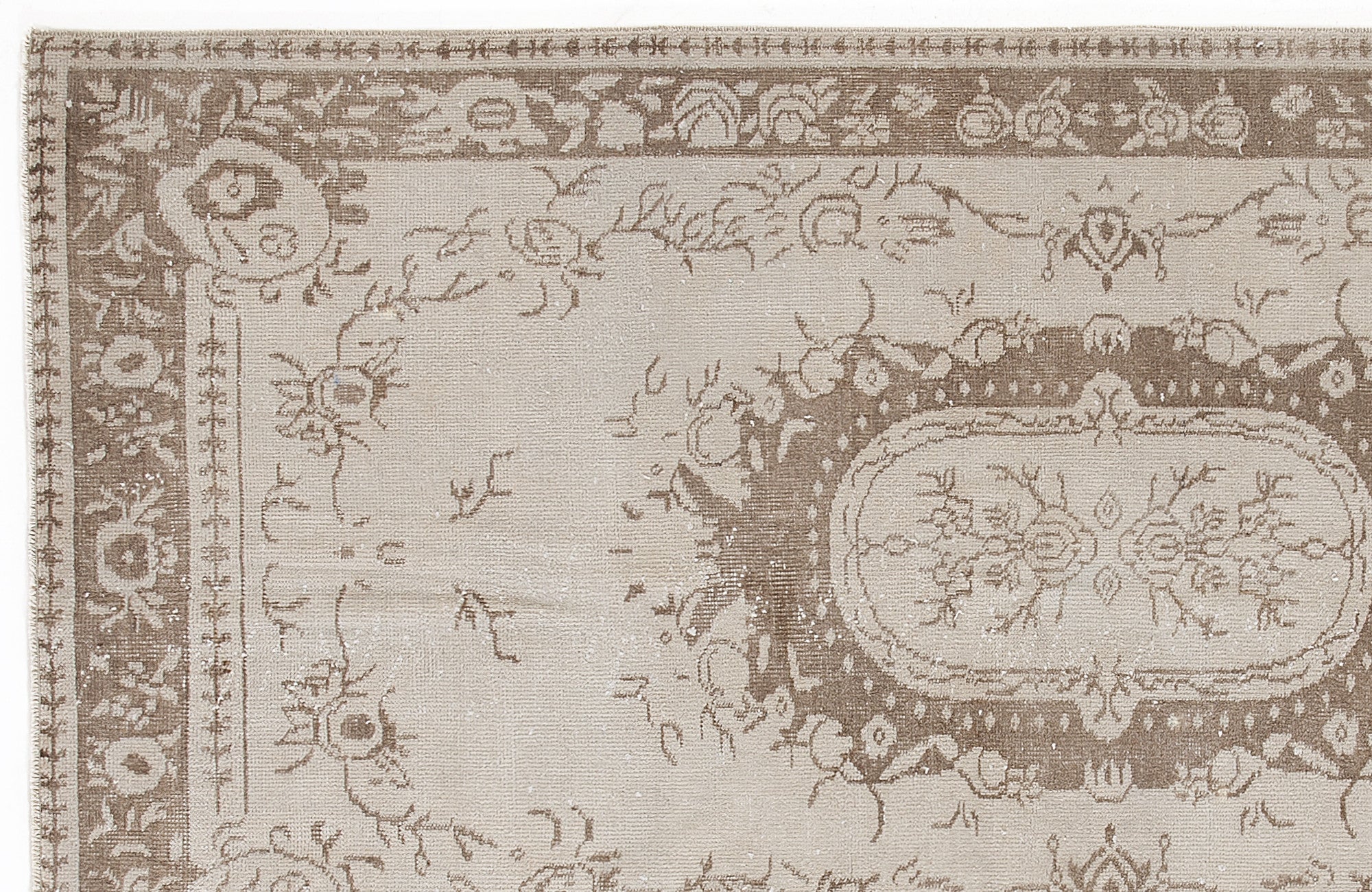 Sihora - Vintage Medallion Rug - 3'9 X 7'1