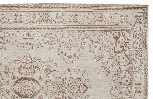 Load image 1 in gallery view. Basada - Vintage Medallion Rug - 5'9 X 8'8