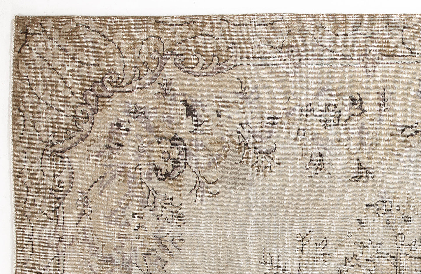 Magira - Vintage Medallion Rug - 6'2 X 9'9