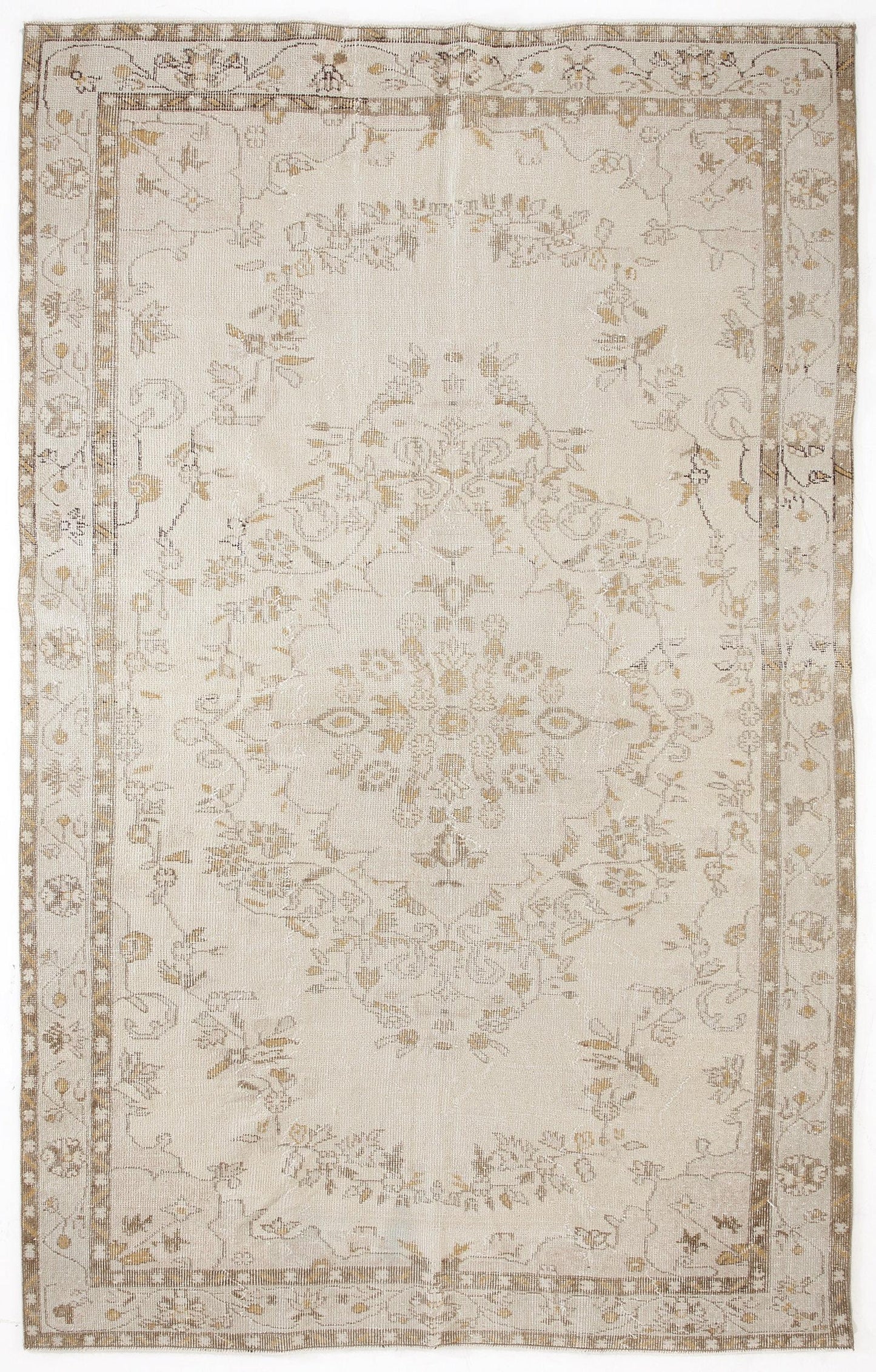 Cradaex - Vintage Medallion Rug - 6'0 X 9'8