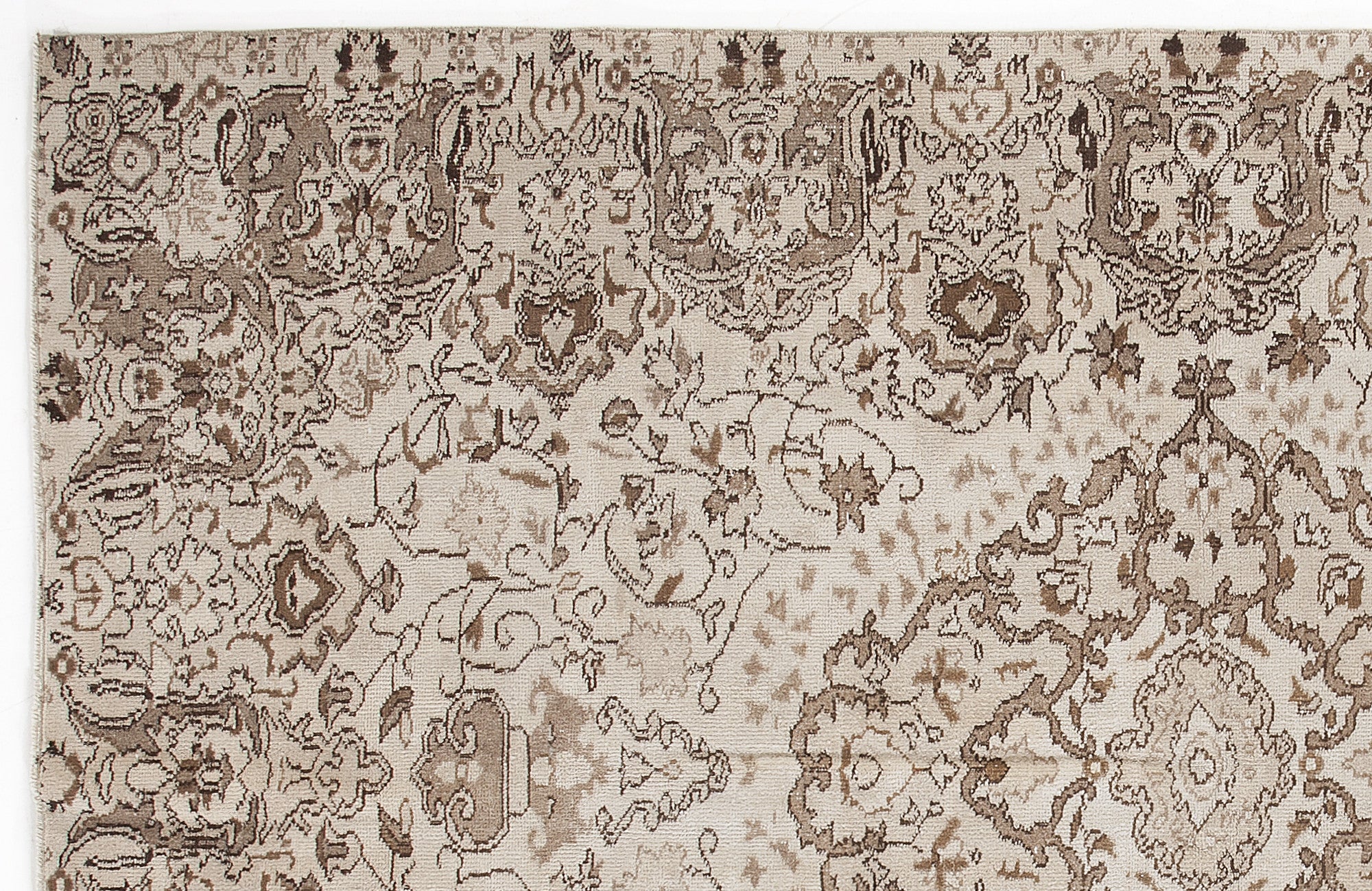 Clobaus - Vintage Medallion Rug - 5'7 X 8'10