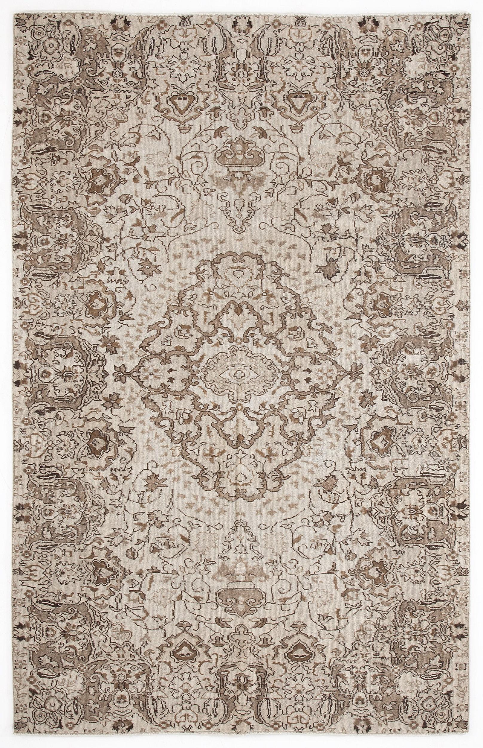 Clobaus - Vintage Medallion Rug - 5'7 X 8'10