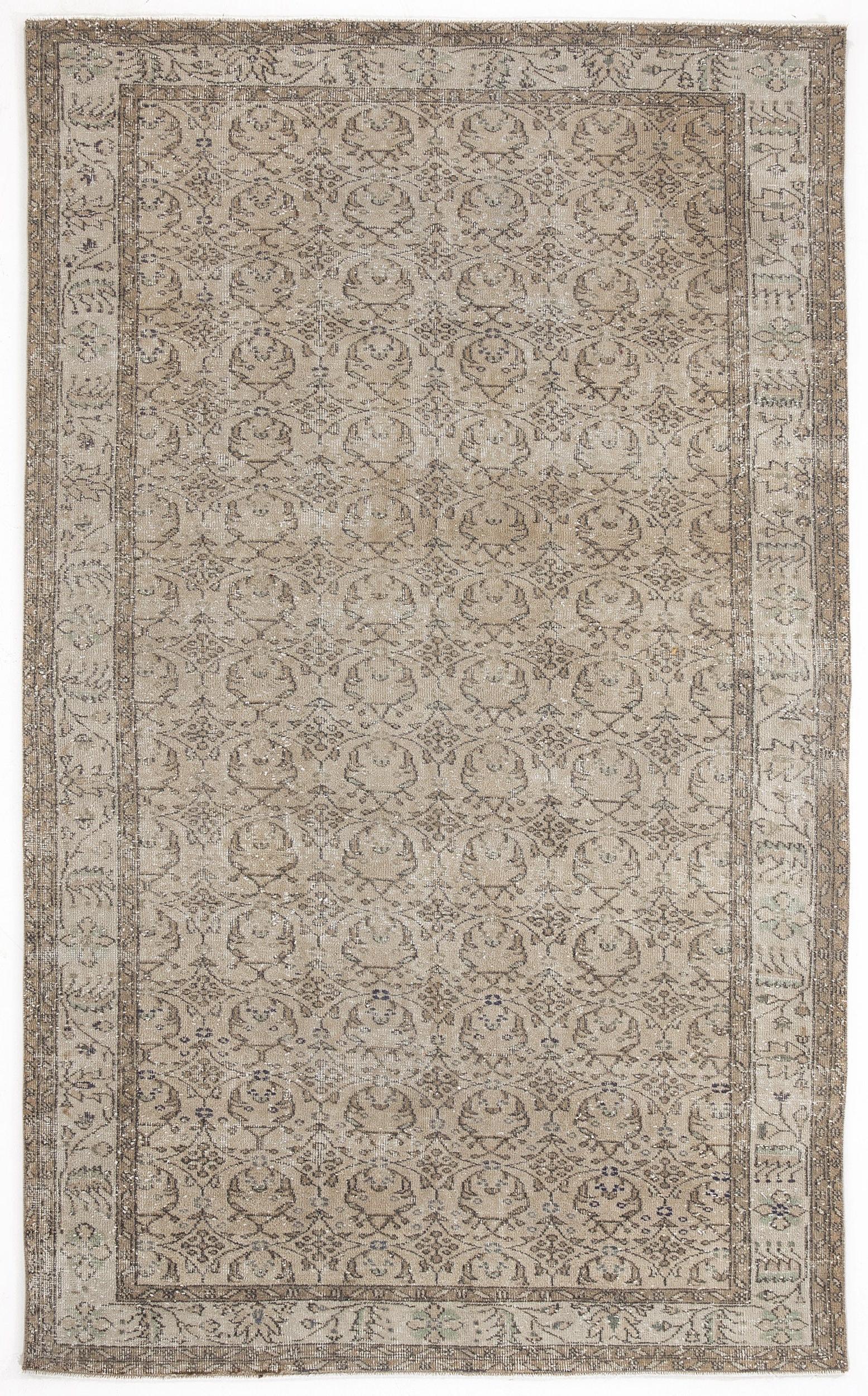 Kakora - Vintage Floral Rug - 5'7 X 9'3